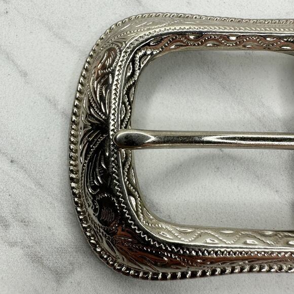 Western Style Silver Engraved Belt Buckle Classic Design ✨ - Picture 3 of 7